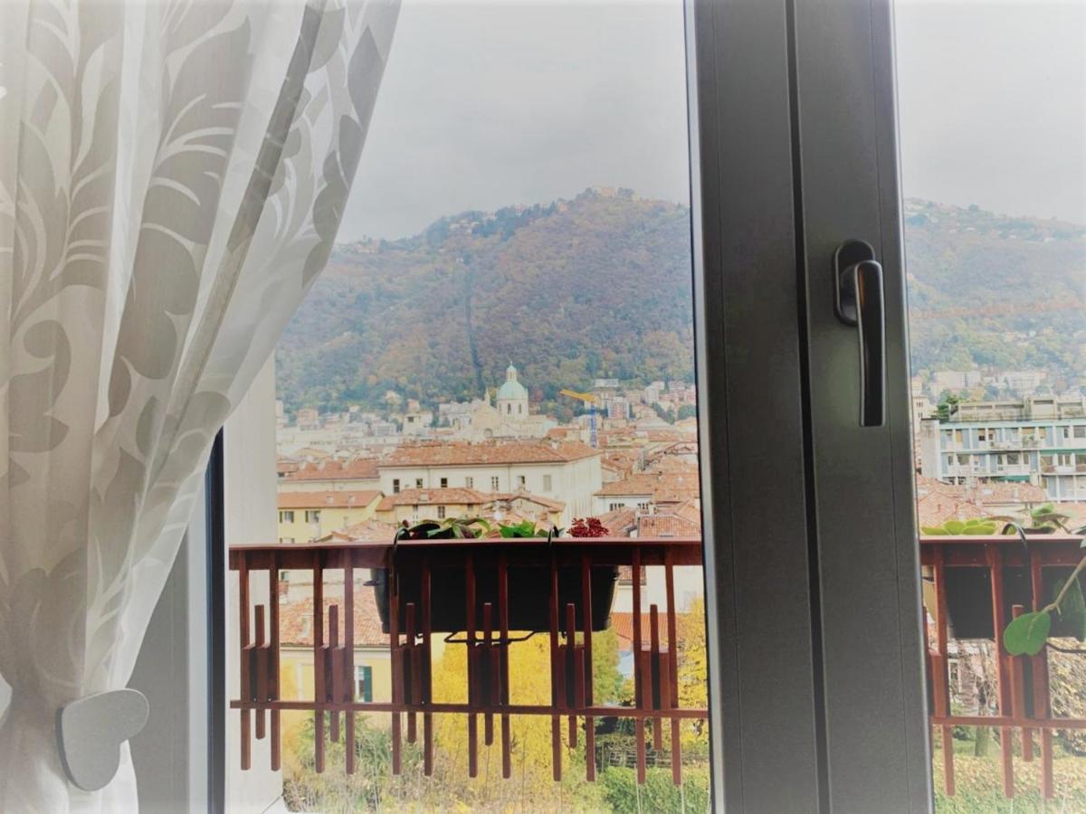 Maison 53 Incantevole Appartamento Vista Cattedrale Di Como Dış mekan fotoğraf